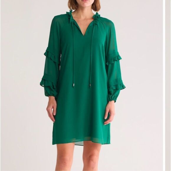 Vince Camuto green long sleeve chiffon dress • New with tags Size 0 - Picture 1 of 5